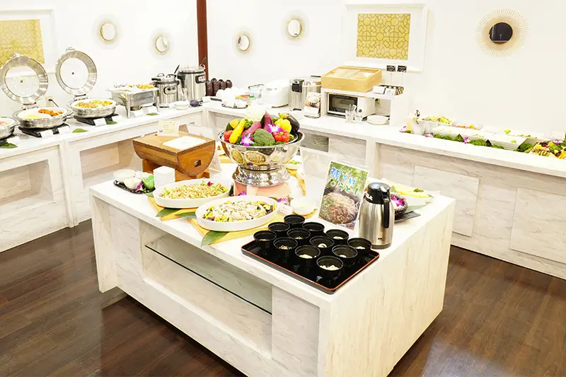 朝食ビュッフェ